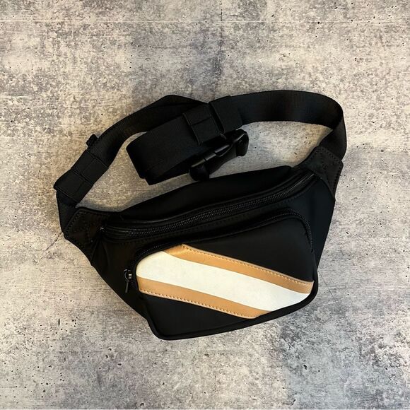 Bagging Rights Sling it Fanny Pack - Picture 1 of 4